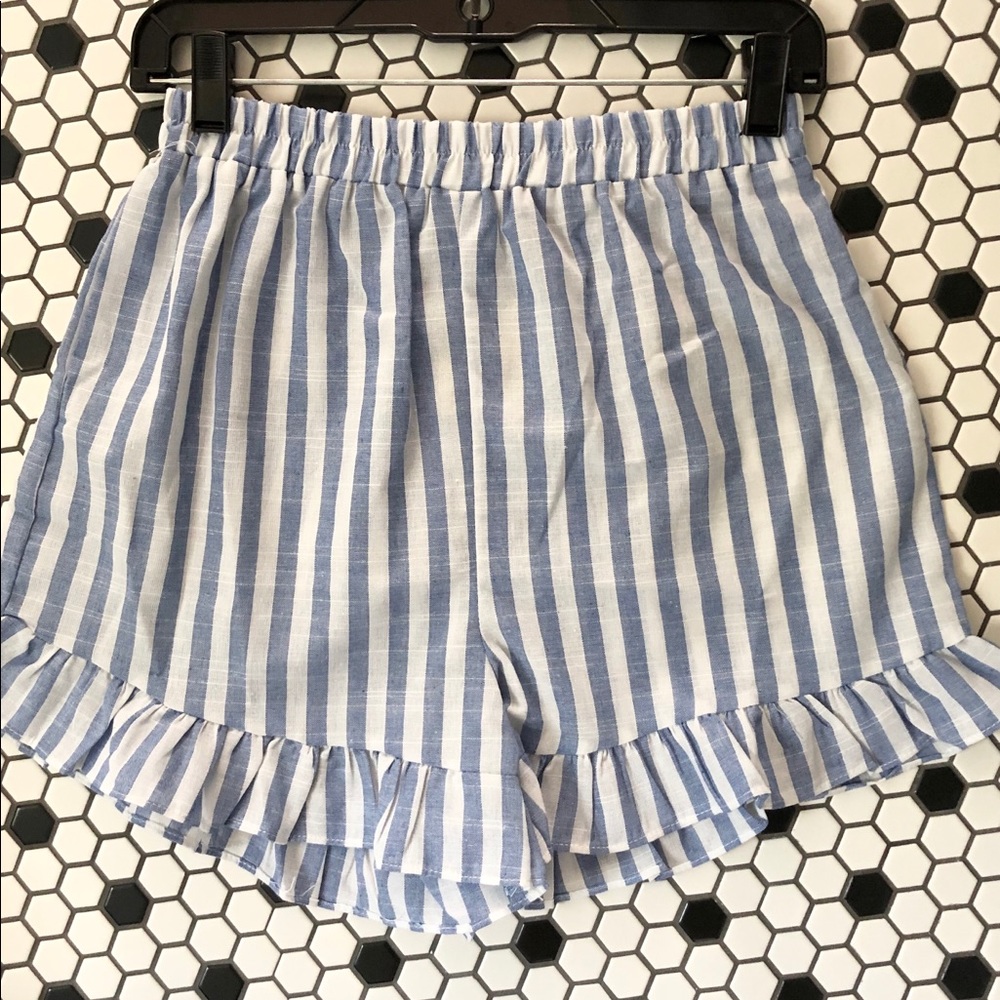 SHEIN Ruffle shorts